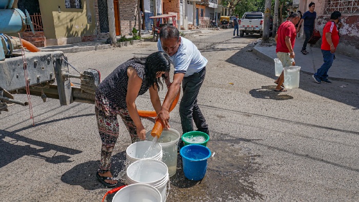 Familias de Pachitea se abastecen