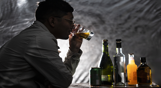 EsSalud alerta que el consumo excesivo de bebidas alcohólicas puede ser mortal