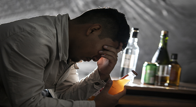 EsSalud alerta que el consumo excesivo de bebidas alcohólicas puede ser mortal