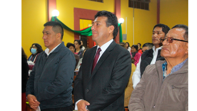 Alcalde Richard Soria asiste a la Misa por la Celebraciòn del 60º Aniversario de la Capilla San Judas Tadeo