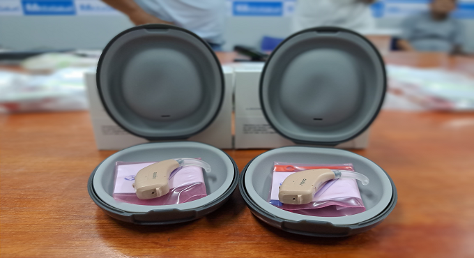 EsSalud: Más de 100 asegurados mejoran su calidad de vida tras recibir audífonos medicados