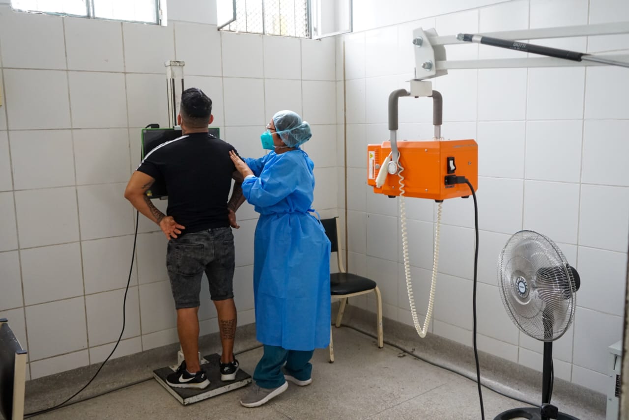 Perú da pasos significativos en la identificación temprana de casos y el tratamiento de la tuberculosis resistente