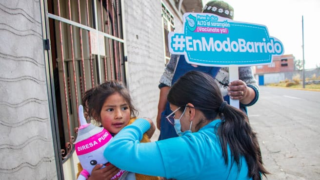 Puno refuerza vacunación contra el sarampión ante alerta de casos en Bolivia