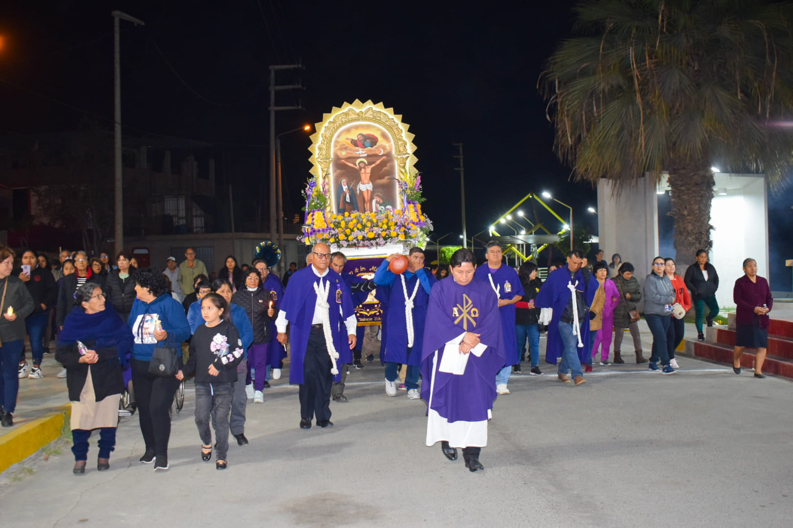 Bendícenos, señor de los Milagros