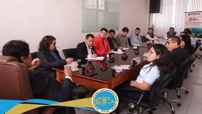 Con el objetivo de sumar esfuerzos para la Cumbre Nacional 2024 Mega Puerto de Chancay, el vicerrector de Investigación y el director regional de Comercio Exterior y Turismo sostuvieron una reunión.