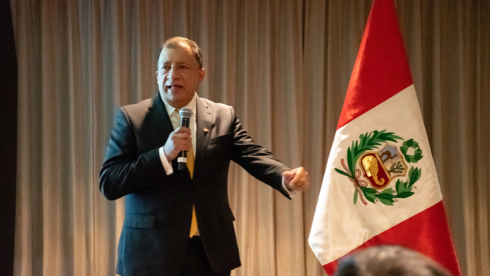 Celebración del Día de la Canción Criolla y II Pisco College en México