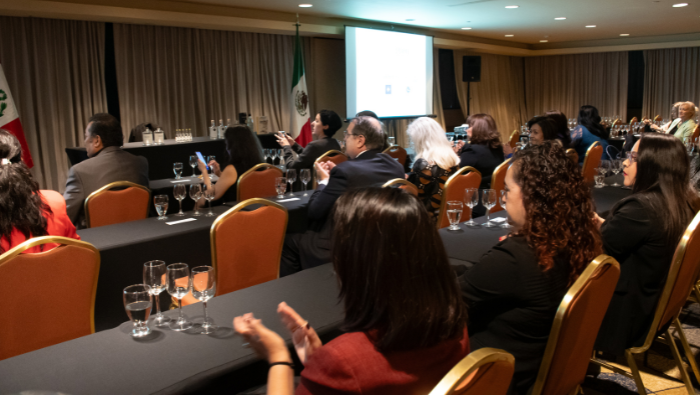 Celebración del Día de la Canción Criolla y II Pisco College en México
