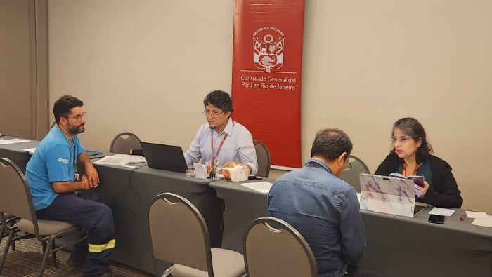 Acercan servicios consulares a la comunidad peruana en Recife