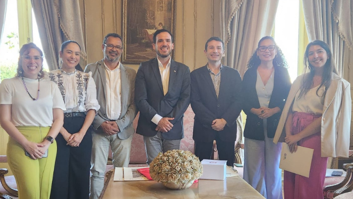 Acercan servicios consulares a la comunidad peruana en Recife