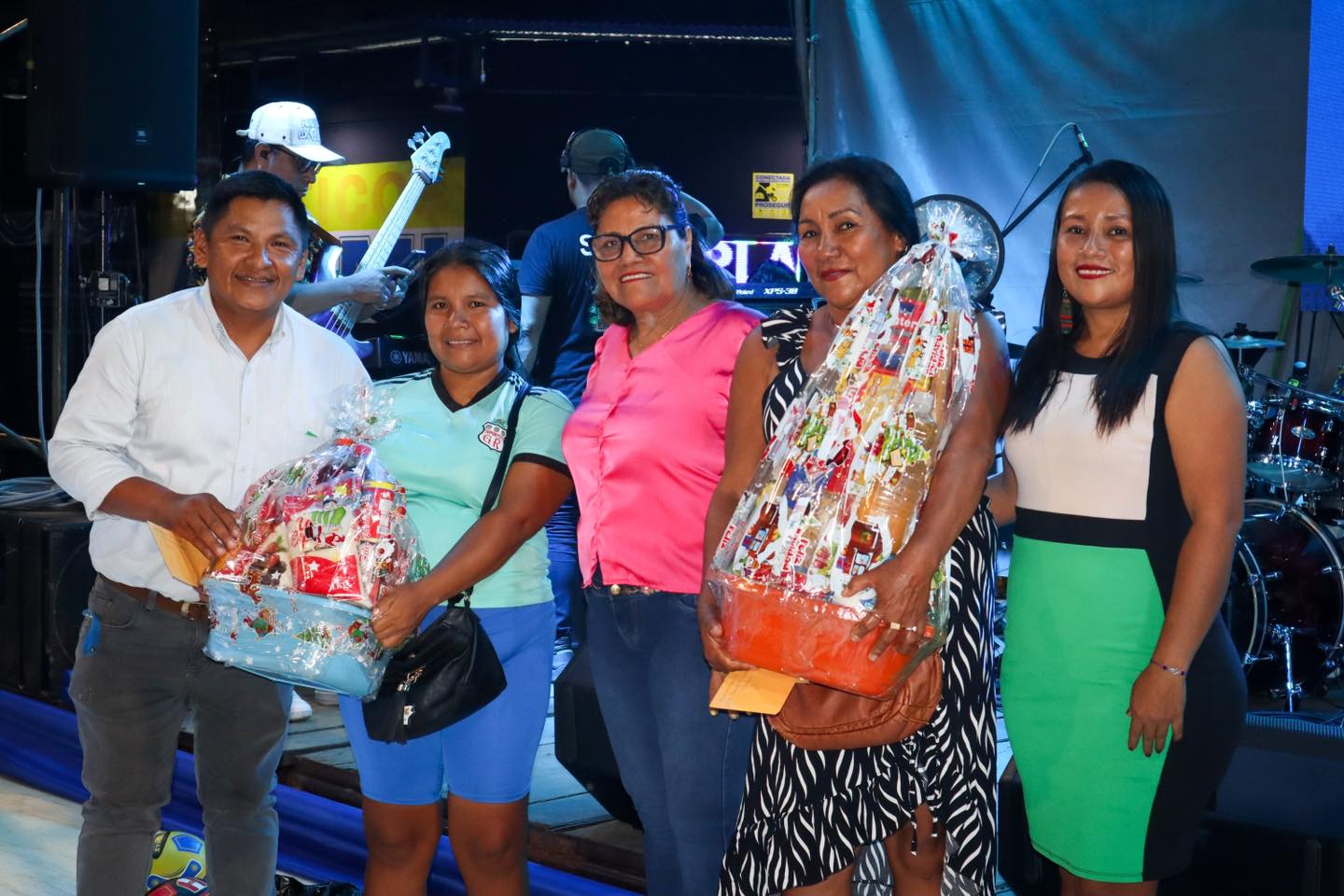  La gran fiesta por el 25º Aniversario del distrito de Belén fue un éxito total