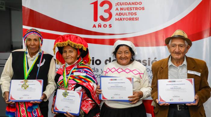MAYORES DEL BICENTENARIO