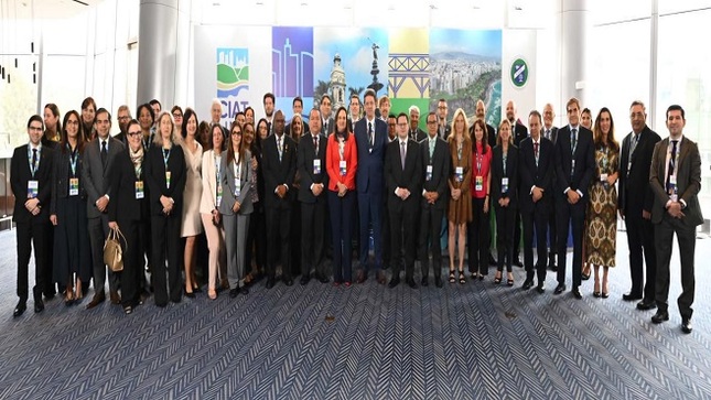 El evento destaca por el compromiso de las autoridades fiscales en fortalecer los marcos legales y garantizar el cumplimiento tributario de manera justa y efectiva.