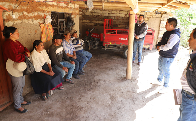 Juramentación de agente municipal de El Chirimoyo