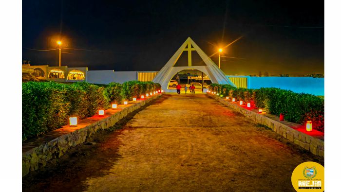 Encendido de luminarias en el Cementerio Municipal de Mejía, 01 de noviembre Día de todos los santos