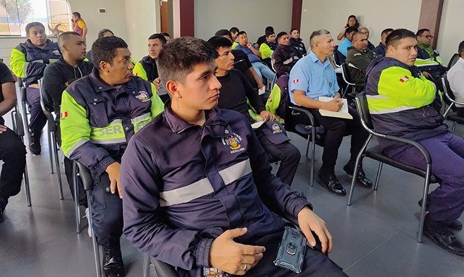 Personal de Serenazgo recibe charla instructiva y de capacitación con Policía Nacional del Perú