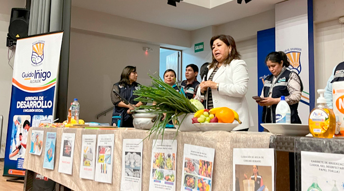 Capacitación de Diris Lima Sur en salubridad beneficia a más de 250 ollas comunes y comedores populares en Villa El Salvador
