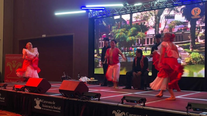 Panamá: cultura peruana se luce en la feria solidaria “Fiesta alrededor del mundo” 2024