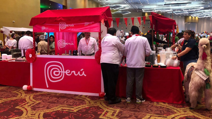 Panamá: cultura peruana se luce en la feria solidaria “Fiesta alrededor del mundo” 2024