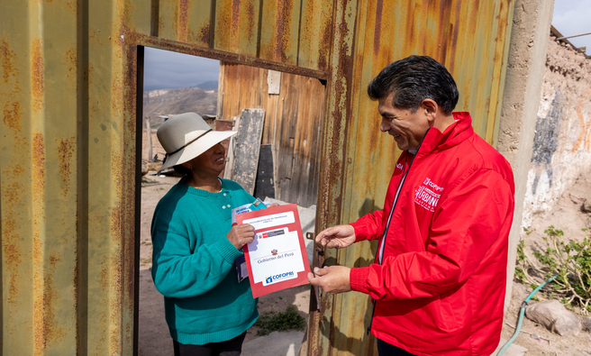 Se entregó más de 190 títulos, entre ellos, ha colegio y posta médica de Comunidad Campesina Acurana ubicada a 2,780 m.s.n.m.