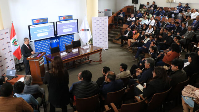 Minsa y SIS presentan herramienta digital que mejorará atención de asegurados a nivel nacional