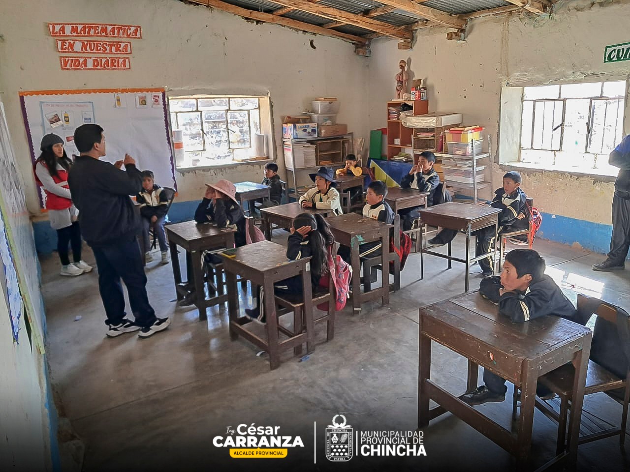 La DEMUNA de San Pedro de Huacarpana en coordinación con el equipo de Psicólogos de la DEMUNA de Chincha, encabezado por el Lic. Gonzalo Valencia realizaron charlas, evaluaciones y atenciones individualizadas a los estudiantes de las Instituciones Educativas San Vicente de Paul del Centro Poblado "Bella Vista" y la institución educativa "San Antonio", ubicado en el Centro Poblado Liscay, ambos pertenecientes al Distrito de San Pedro de Huacarpana.