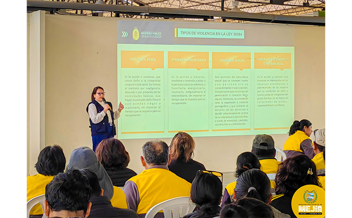 Taller de concientización sobre tema de violencia, dirigido a trabajadores de la municipalidad