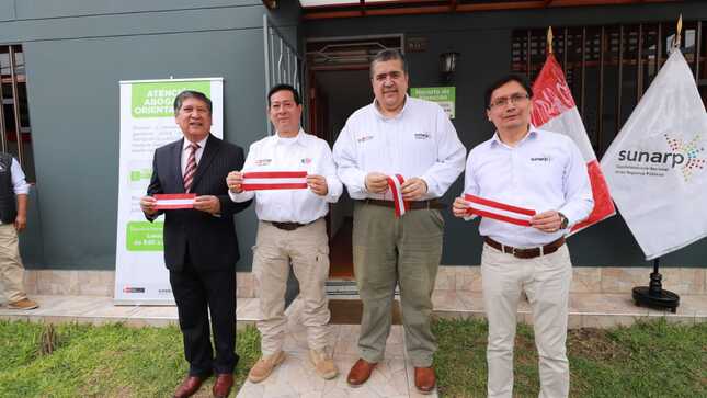 Foto de Superintendente Nacional de los Registros Públicos y tres autoridades políticas inauguran Oficina Receptora en Chancay