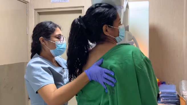 Foto 1 Hospital Santa Rosa inicia campaña de prevención y despistaje de cáncer de mama