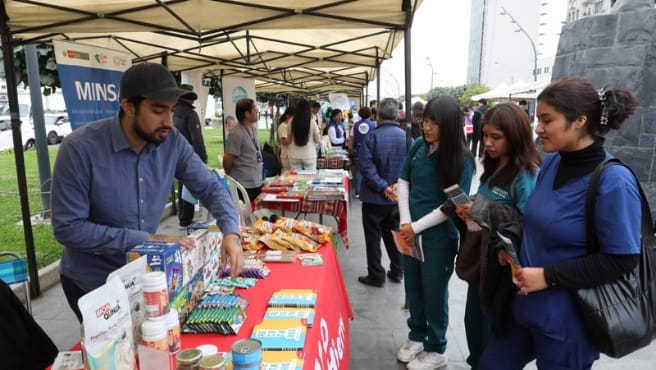 Foto 3 Día Mundial de la Alimentación Saludable: Minsa promueve la práctica de hábitos saludables para mejorar la alimentación de la población
