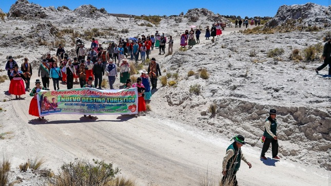 Éxito en el circuito turístico "Cordillera de Puno"