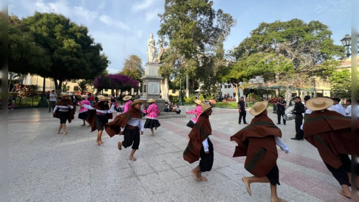 Danzas peruanas