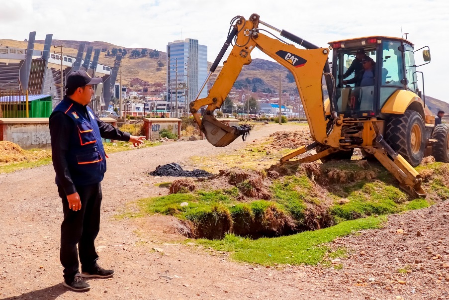 Se dió inicio a los trabajos de limpieza y descolmatación de canales afluentes al lago Titicaca.