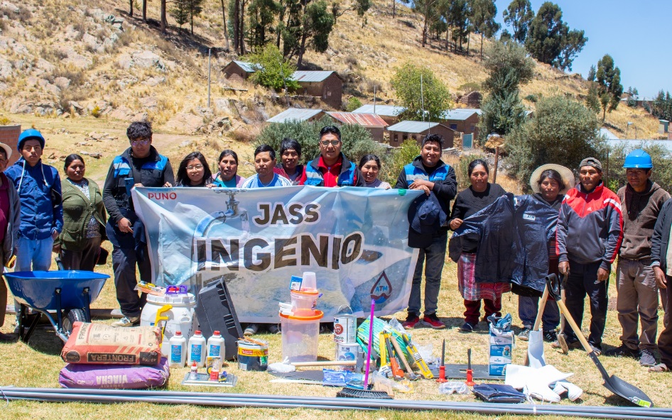 Área Técnica Municipal entrega kit de herramientas e inicia mantenimiento del sistema de agua en la jASS del centro poblado Ingenio