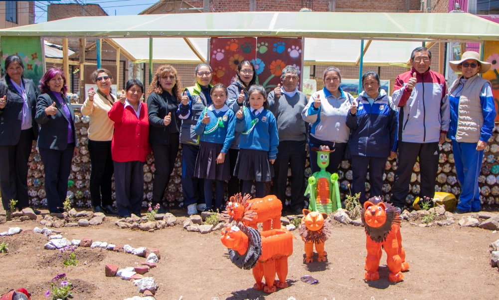 Evaluación de Proyectos Educativos Ambientales culmina con éxito en instituciones educativas de Puno