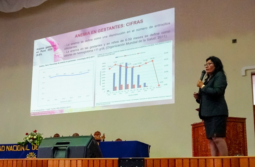 Municipalidad de Puno presente en el III encuentro de egresados y actualización en nutrición e investigación – 2024