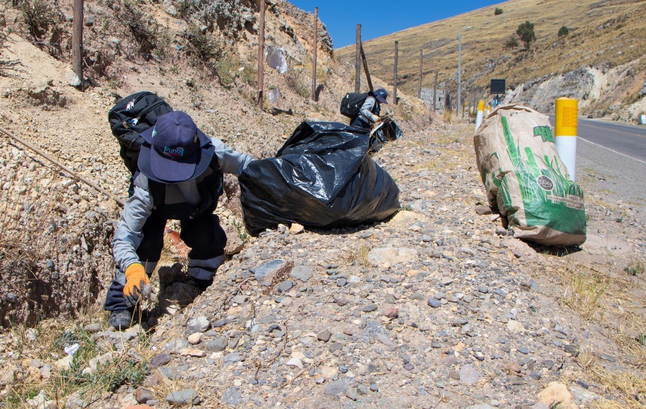 Municipalidad de Puno participó en la ii jornada de limpieza regional, garantizando la correcta disposición de residuos sólidos