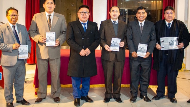 Conversatorio en honor a Teodoro y Edgar Valcárcel: antesala a la llegada de sus restos a Puno