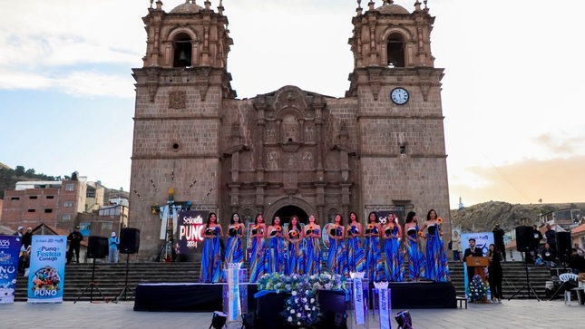 Presentación de las candidatas a Señorita Puno 2024: una celebración de talento, cultura y belleza