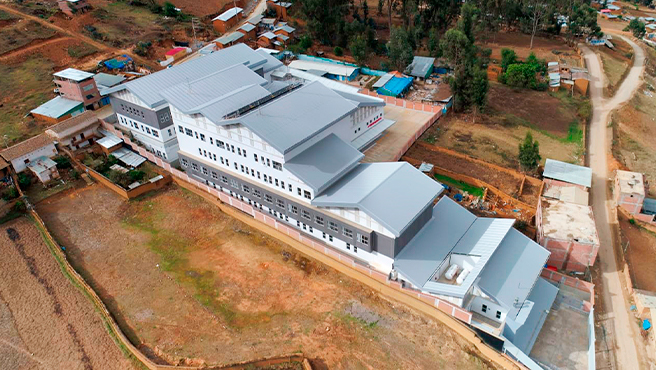 Minsa: nuevo Hospital de Llata realiza con éxito su primera cirugía y evita muerte materna