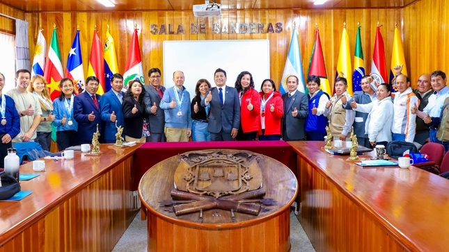 Delegación del Banco Mundial y Ministerio de Vivienda realizan visita técnica para evaluar financiamiento de mejoras en agua potable 