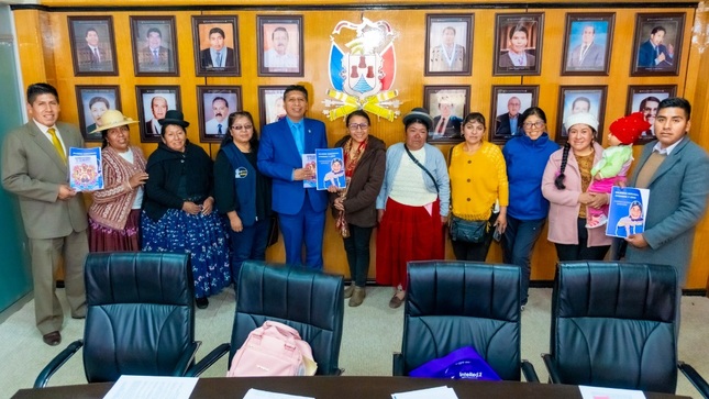Instancia Provincial de Concertación se reúne con organizaciones de mujeres abordando temas de inclusión en entidades publicas
