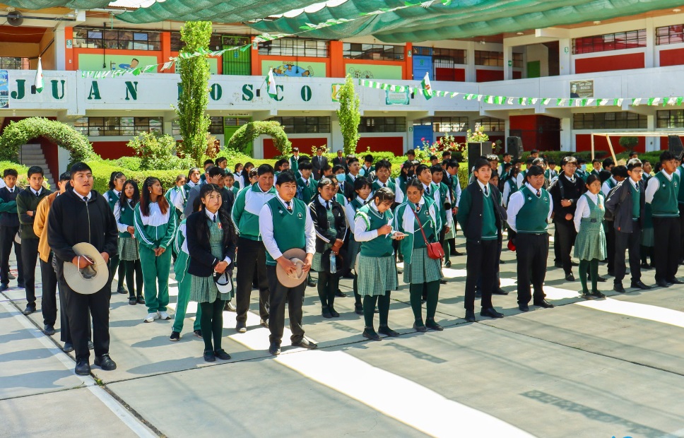 Municipalidad de Puno conmemora el 99° aniversario de la I.E. San Juan Bosco con ceremonia especial