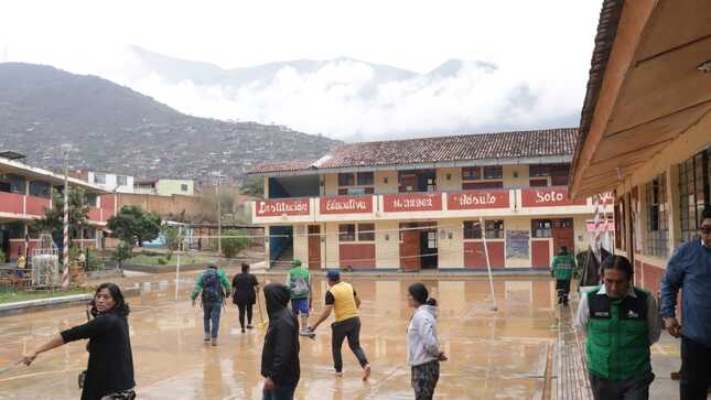 Pronied inició labores para recuperar siete instituciones educativas que sufrieron inundaciones