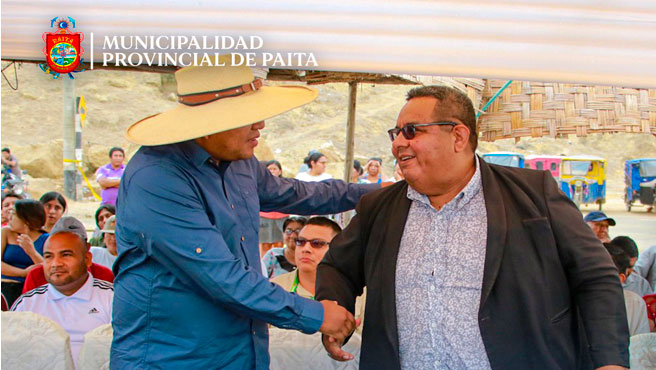 Alcalde Pedro Cuadros colocó la primera piedra para la construcción de polideportivo en el C.P El Tambo