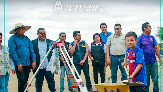 Alcalde Pedro Cuadros colocó la primera piedra para la construcción de polideportivo en el C.P El Tambo