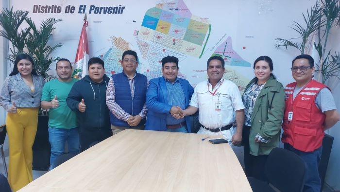 Entrega de alimentos a Municipalidad de El Porvenir
