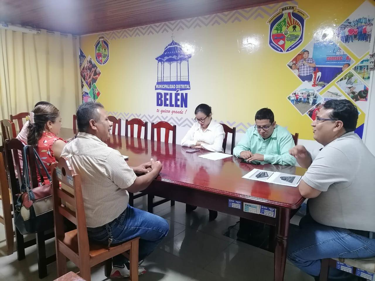 Reunión con los dirigentes de la comunidad San Juan de Múnich - Río Itaya, con la finalidad de informar sobre los avances