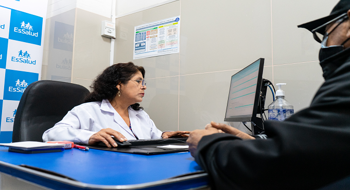 EsSalud advierte aumento de casos de diabetes tipo 2 en jóvenes atendidos en el Hospital Sabogal tras la pandemia