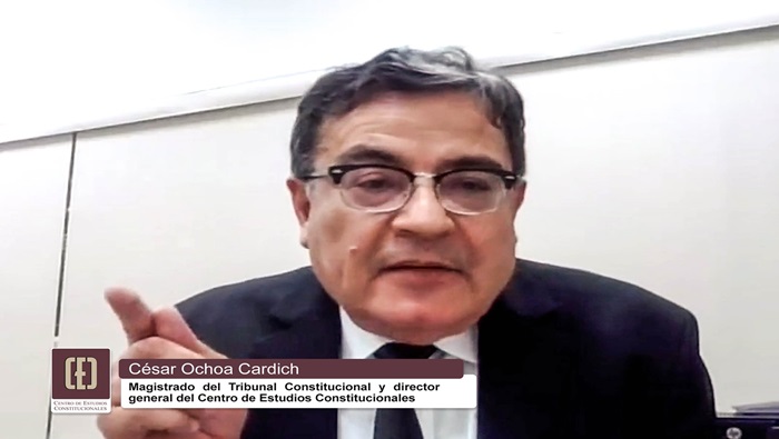 Magistrado del TC César Ochoa expuso en conferencia sobre Derecho Constitucional y Régimen Económico