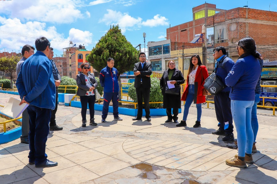 Comisión de fiestas navideñas de Puno realiza recorrido por la ruta de la feria navideña Wawa Q’atu